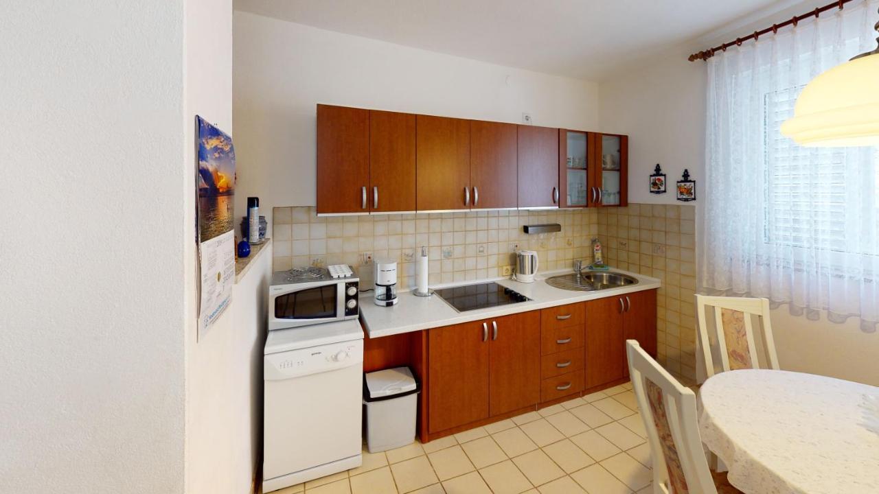 Appartements Slavica Povljana Εξωτερικό φωτογραφία